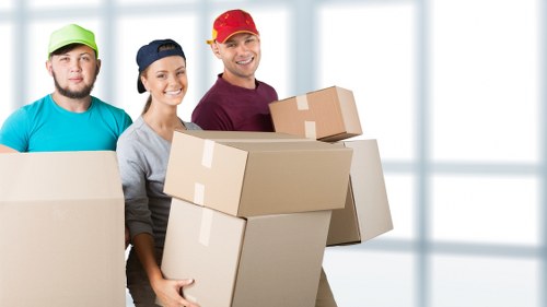 Hampton moving truck service covering nearby local areas